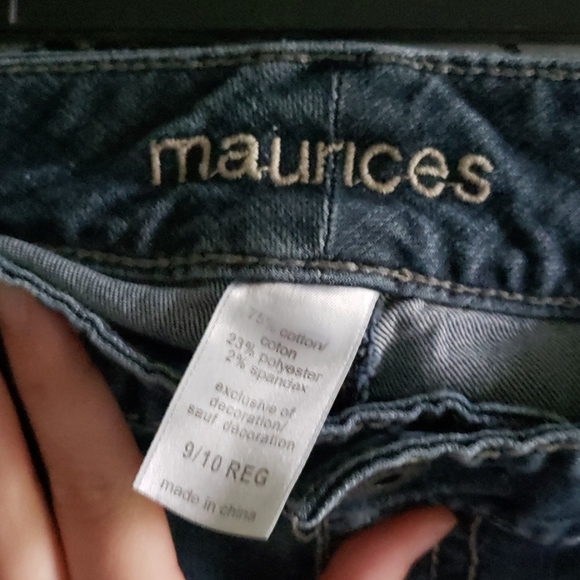 Jeans - Picture 2 of 3